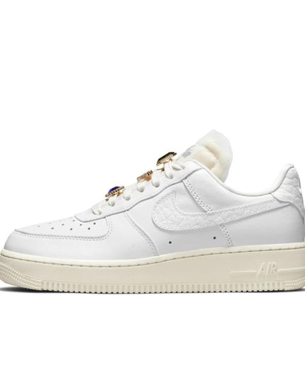 Nike DN5463-100 Air Force 1 PRM Kadın Sneaker Beyaz Günlük Ayakkabı