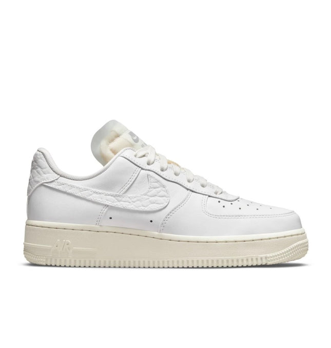 Nike DN5463-100 Air Force 1 PRM Kadın Sneaker Beyaz Günlük Ayakkabı